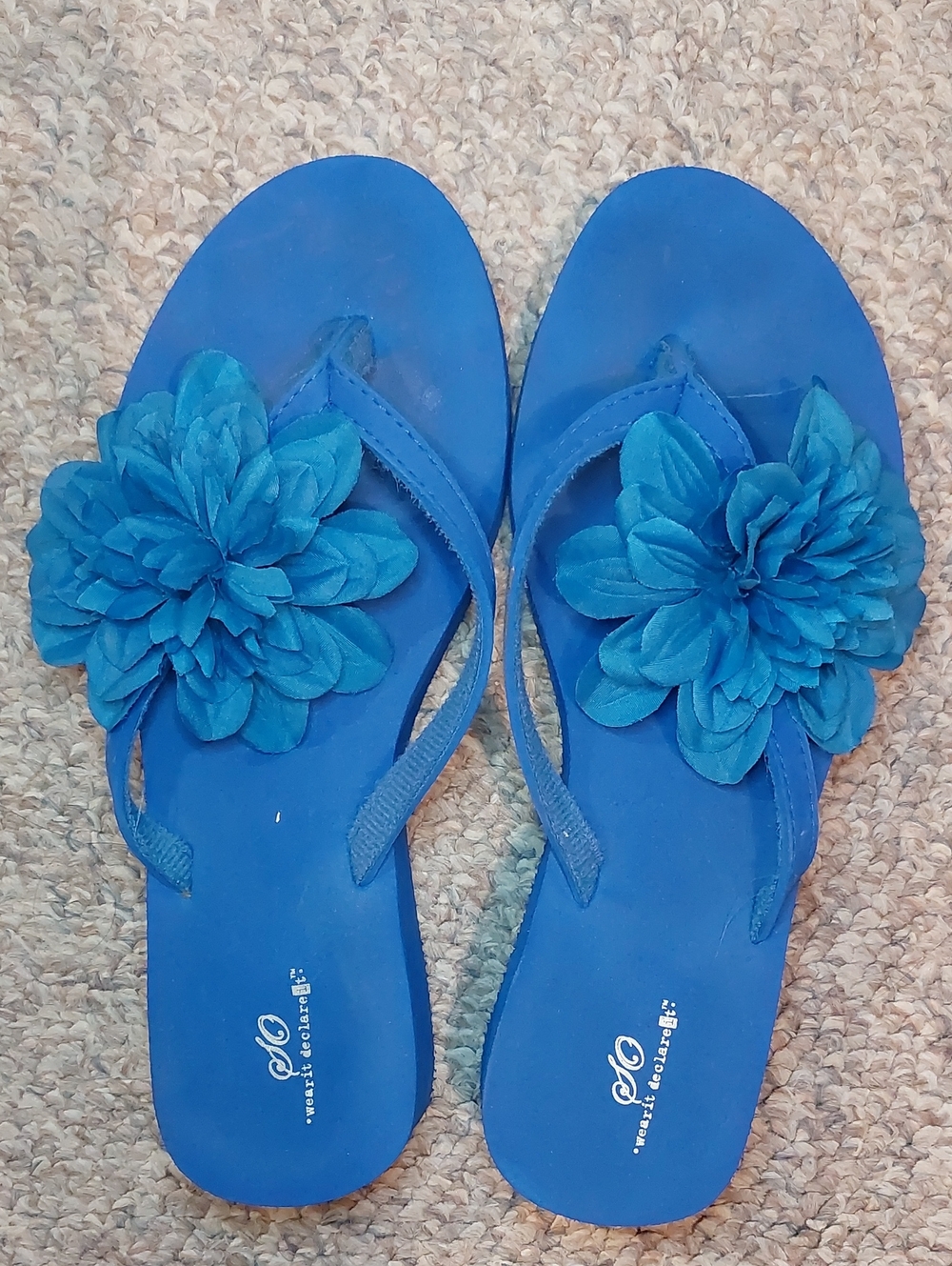 Blue Foam Platform Thong Sandals With Flowers